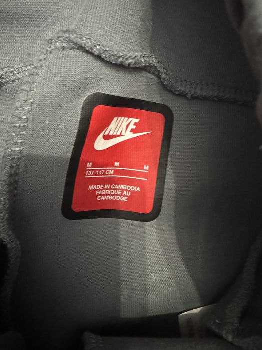 nike tech fleec  детски анцунг размер М