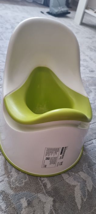 Продам детский горшок