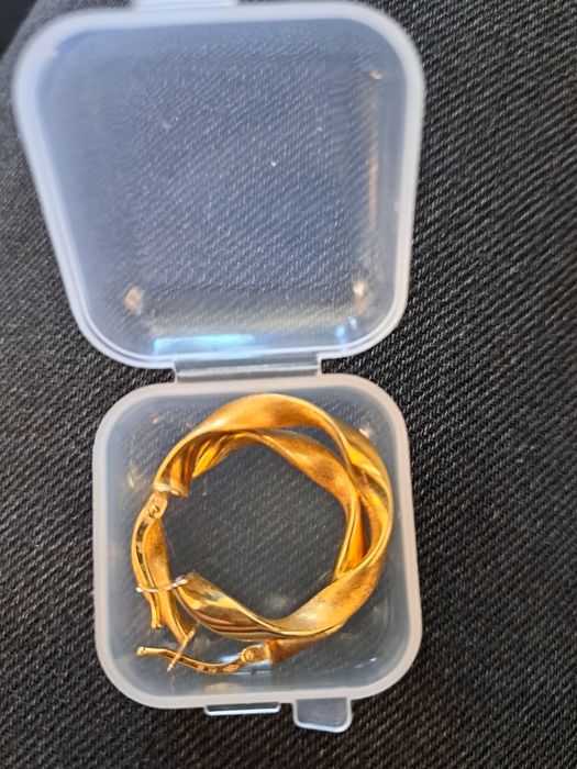 Cercei  din aur 18 k