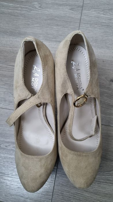 Pantofi de dama cu toc