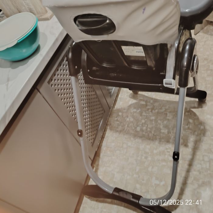 Стульчик для кормление TEKNUM