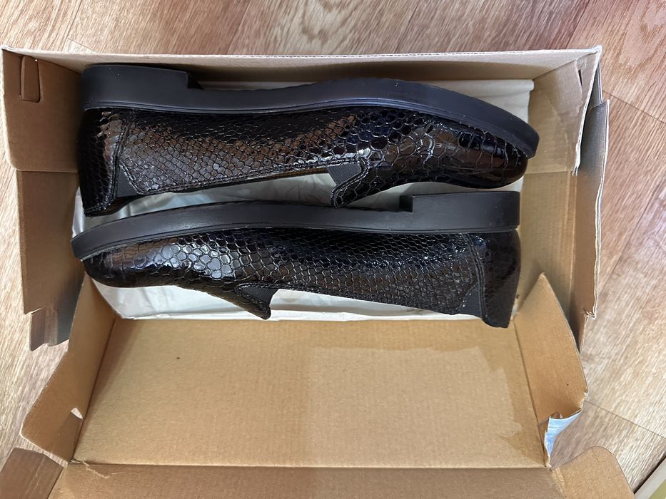 ПродамОбувьКожа  38р