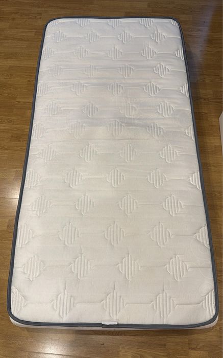 Saltea 190 X 90 cm noua