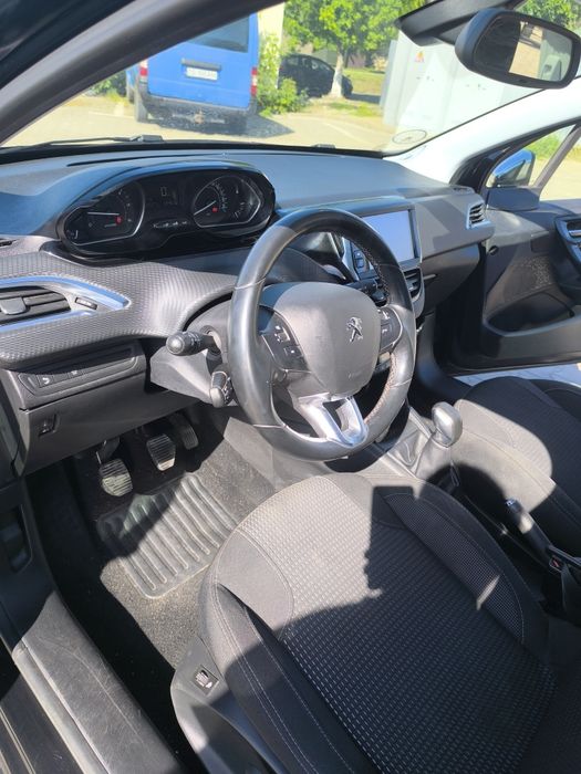 PEUGEOT 208 2018 — imagine 2