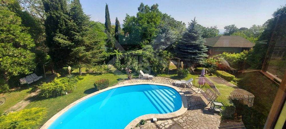 Продава се Къща в Варна, Аспарухово - 310 кв.м за 1420 €/кв.м - Снимка #12