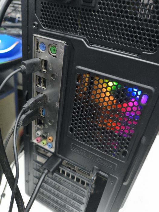 Игровой Видеомантаж кес 28хПоток, РТХ 2070 8ГБ + Монитор 300hz