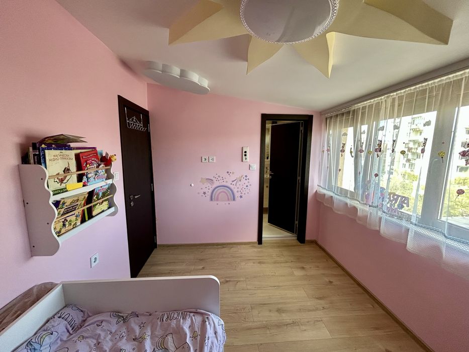 Продава се Мезонет в Плевен, Идеален център - 136 кв.м за 844 €/кв.м - Снимка #2
