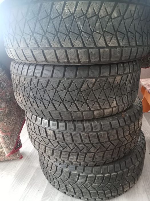 Шины для автобмиля R18