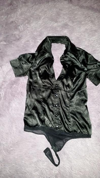 Риза боди с гол гръб