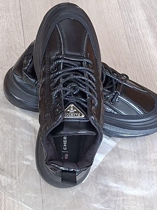 Кроссовки мужские