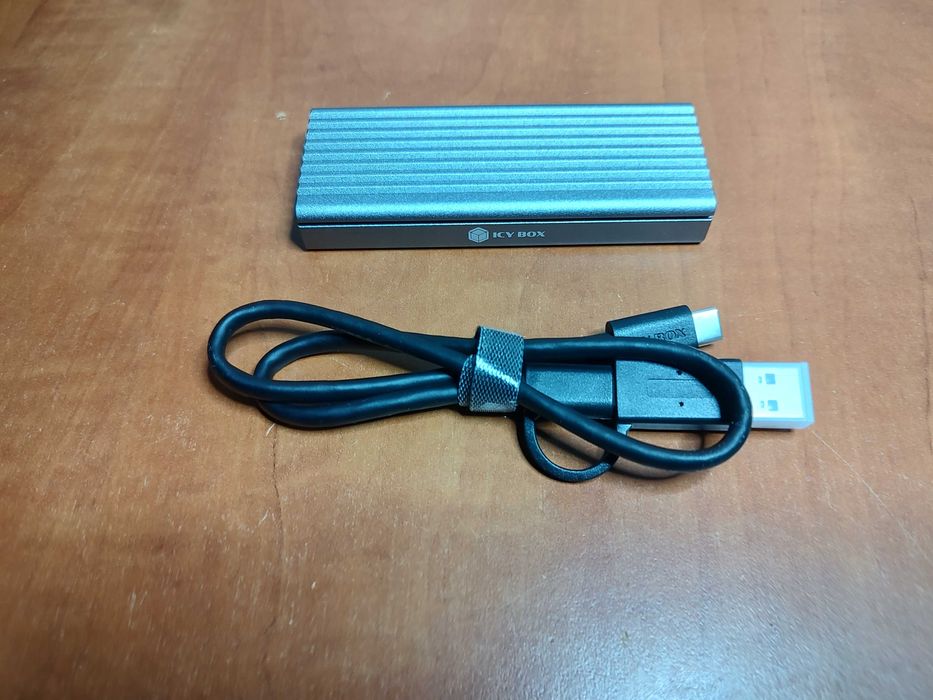 SSD extern Samsung 1 TB 970 Evo Plus M.2 PCIe 3.0 V-NAND rack aluminiu