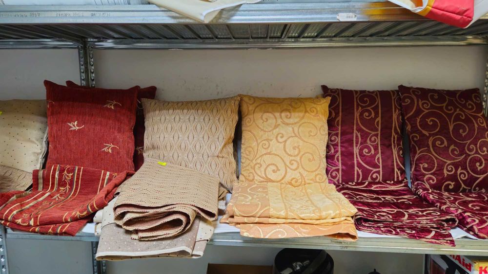 Разпродажба! Възглавничка декоративна, рънър/шал/ за легло