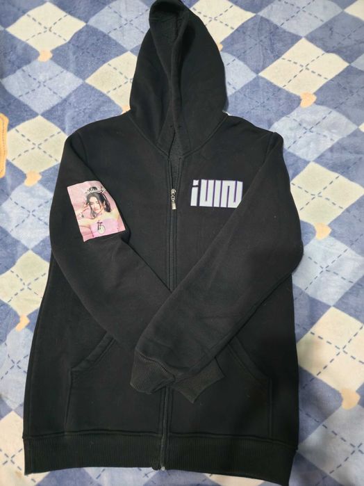 Продаю худи на девочку 10-12лет