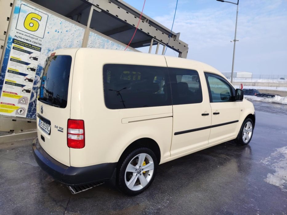 Vw Caddy Maxi 7 locuri 2.0 tdi 140 cp DSG