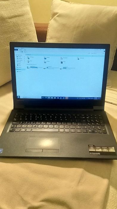 Laptop Lenovo v110