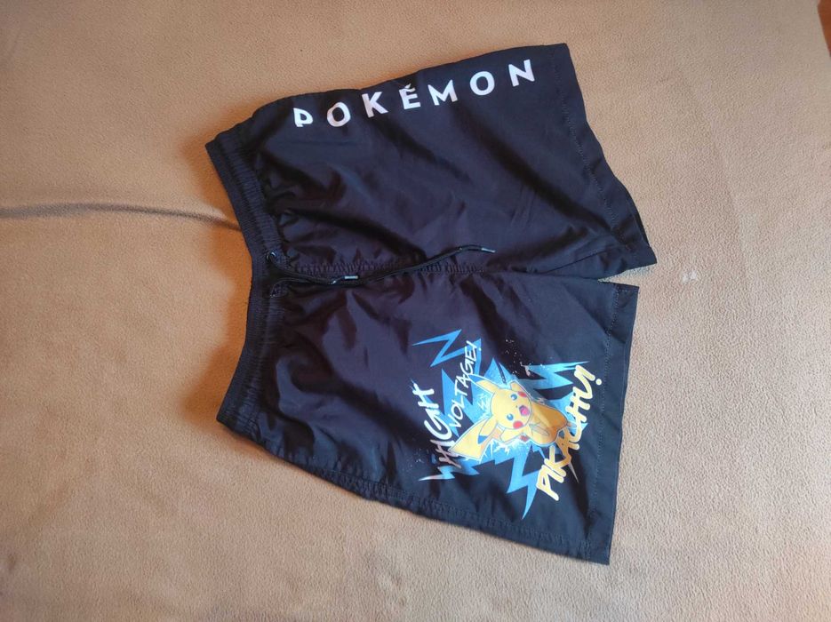 pantaloni scurti pokemon
