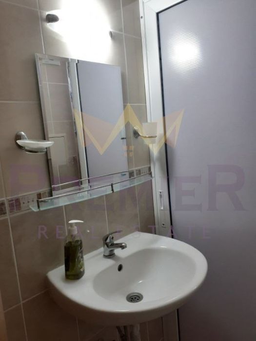 Продава се Двустаен апартамент в к.к. Слънчев бряг - 68 кв.м за 563 €/кв.м - Снимка #3