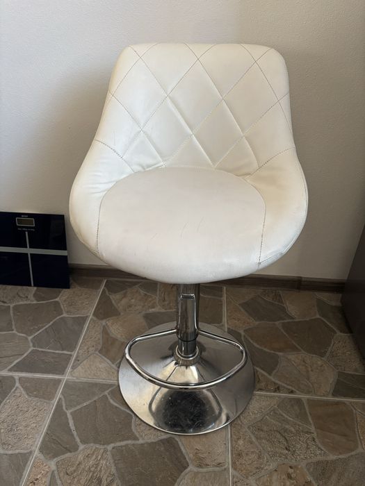 3 Scaune pentru bar de vanzare