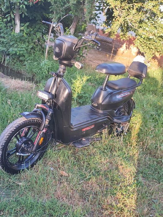 Elektro skuter bonvi sotiladi