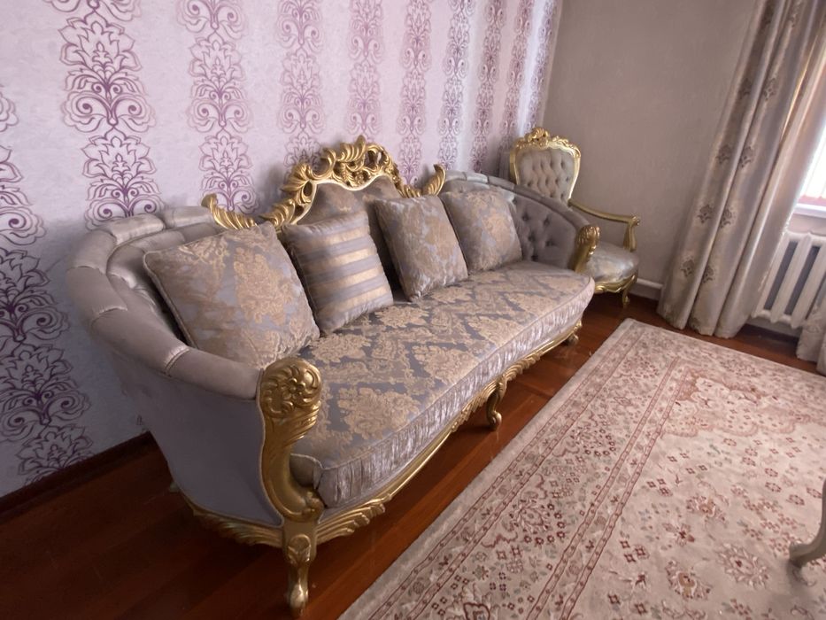 Диван королевский кресломен бирге