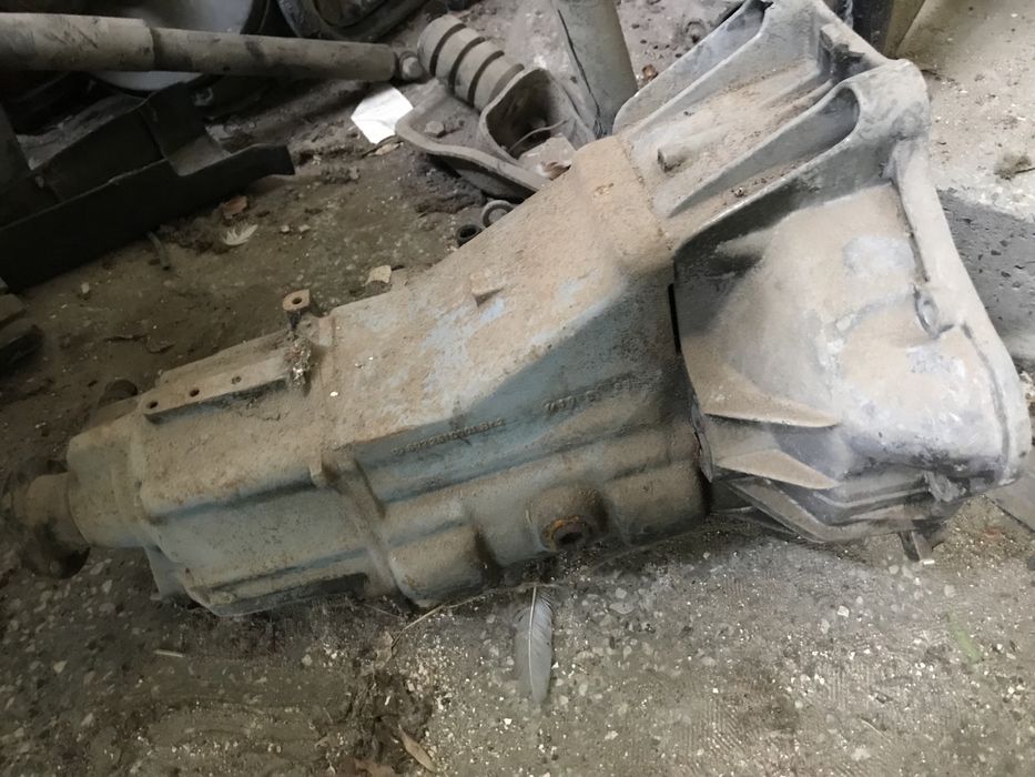 Скоростна кутия за Мерцедес 408