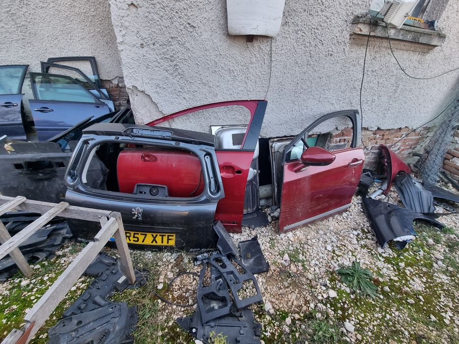 Врати Пежо 207, 407, 308 Ситроен ц4 пикасо