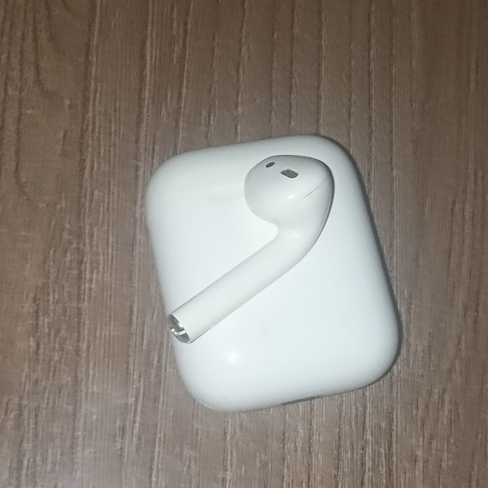 Apple airpods 2 (Оригинал)