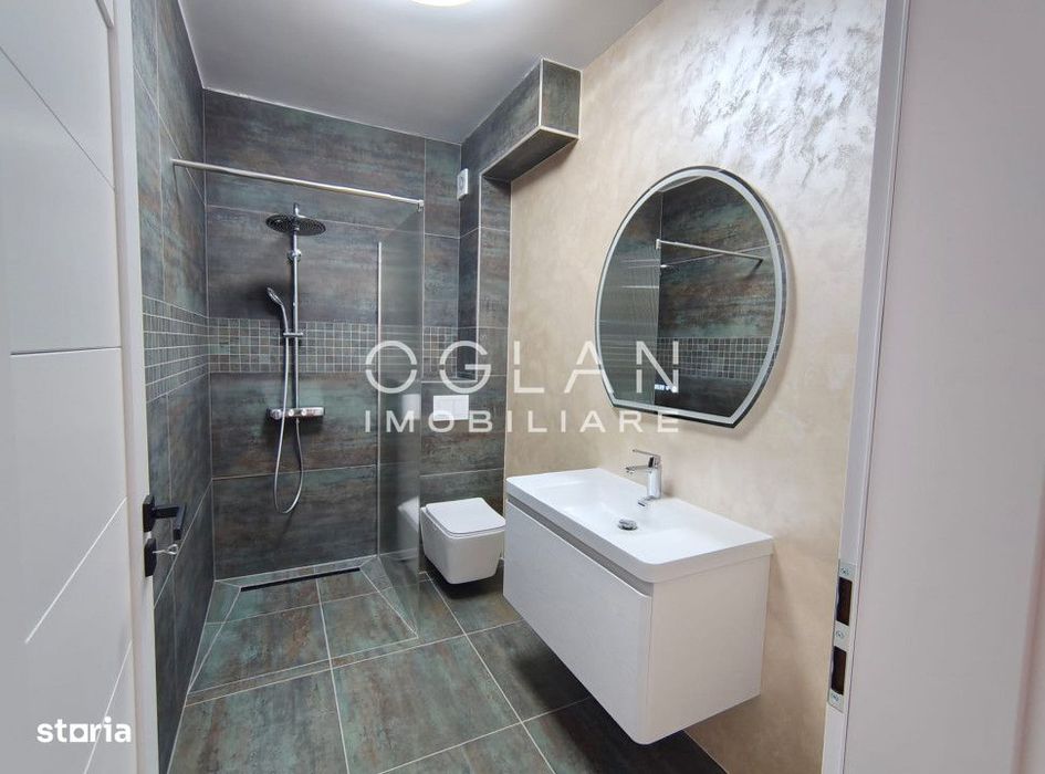 Penthouse 4 cam, terasa 78 mp, La Cheie, D. Stanca