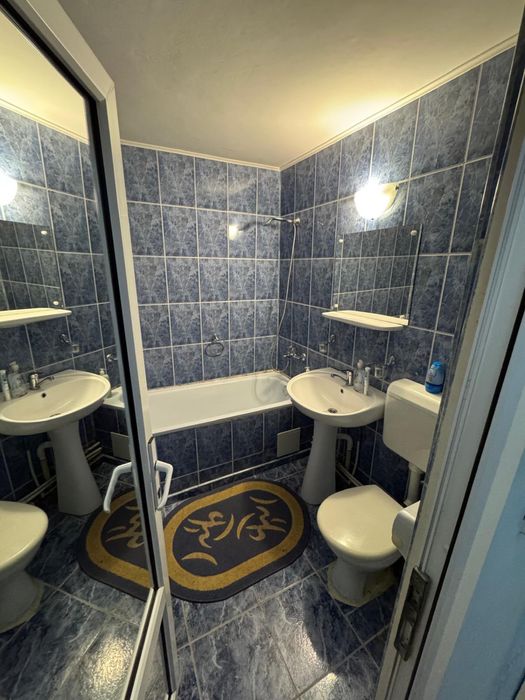 Apartament 2 camere Roșiori colț cu Școlilor