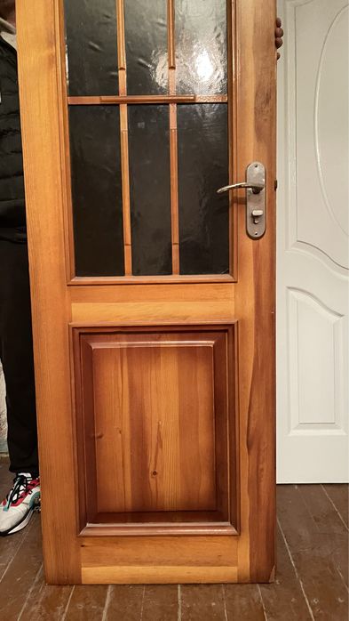 деревянные двухстворчатые двери, ручной работы