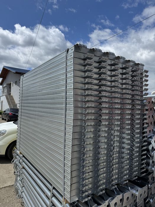 Schela metalica pentru fatade