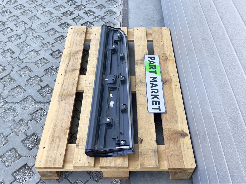 Лайсна врата AUDI Q7 4M S Line 4M0853960B 4M0853060E