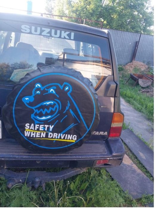 Продам чехол на колесо 16 диаметр