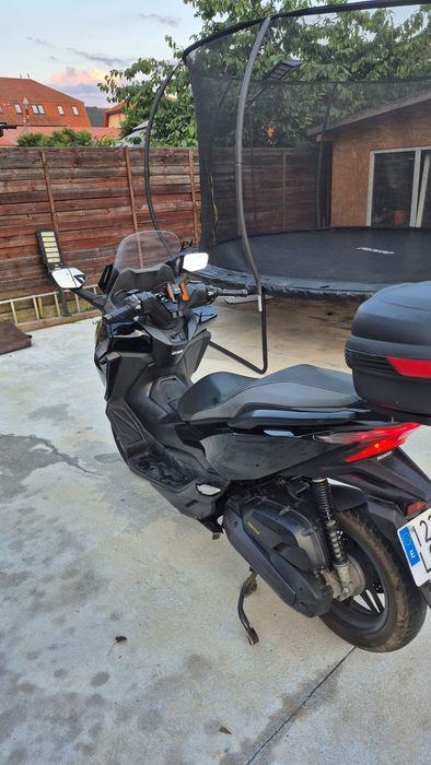 Scuter Honda Forza 125 2019