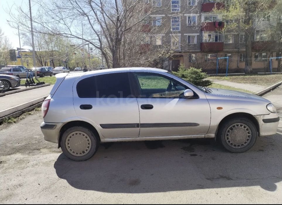 Nissan Almera 2001 года