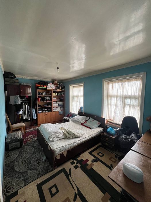 Ynagiyolda uy sotiladi zor narxta ulgurila