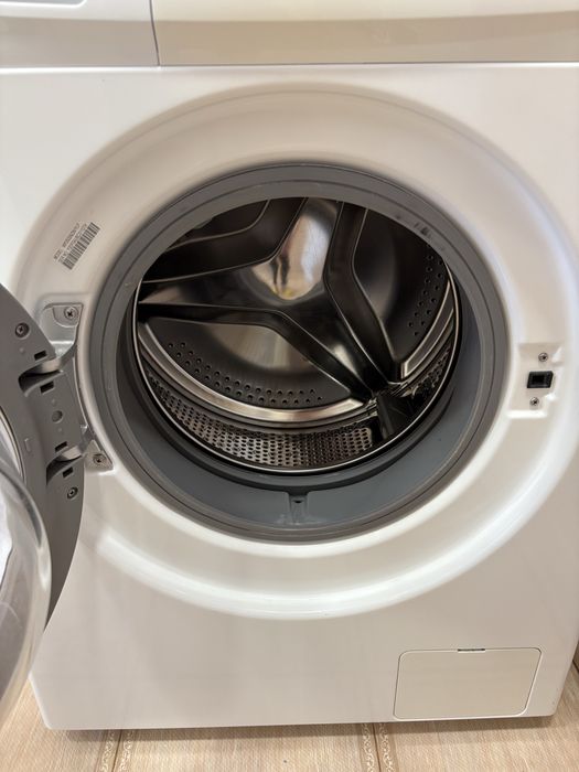 Продам стеральную машину Samsung