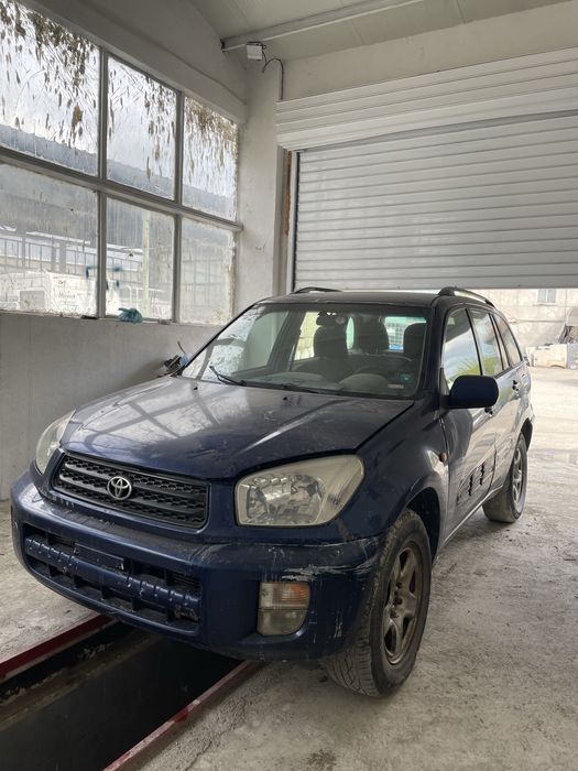 Toyota rav4 2.0vvti цяла