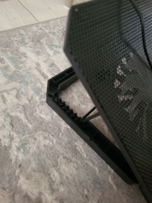 Продаю подставка для ноутбука