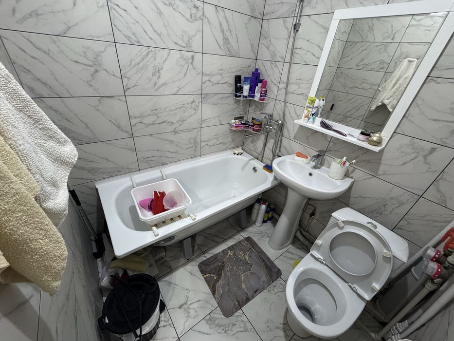 продается 1 комнатная квартира