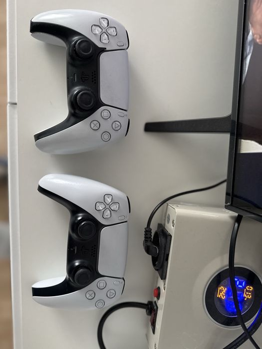 Продам Playstation 5