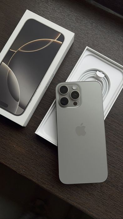iPhone 16 Pro Max 512GB White Titanium | Идеальное состояние