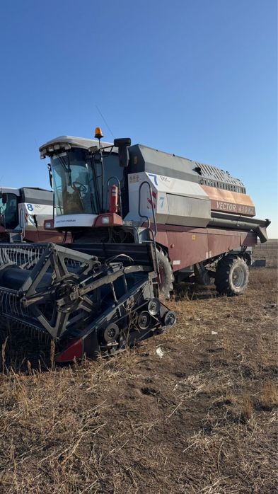 Продам комбайны Вектора