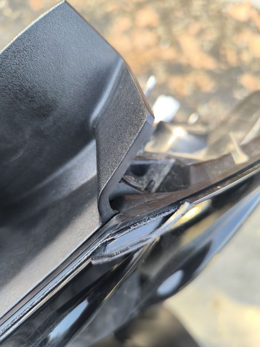 Продам задний правый фонарь