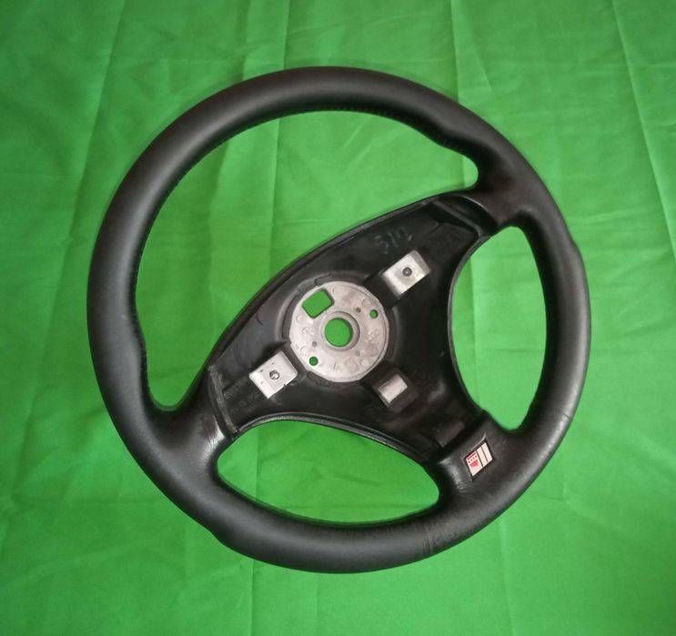 Руль Audi с подушкой