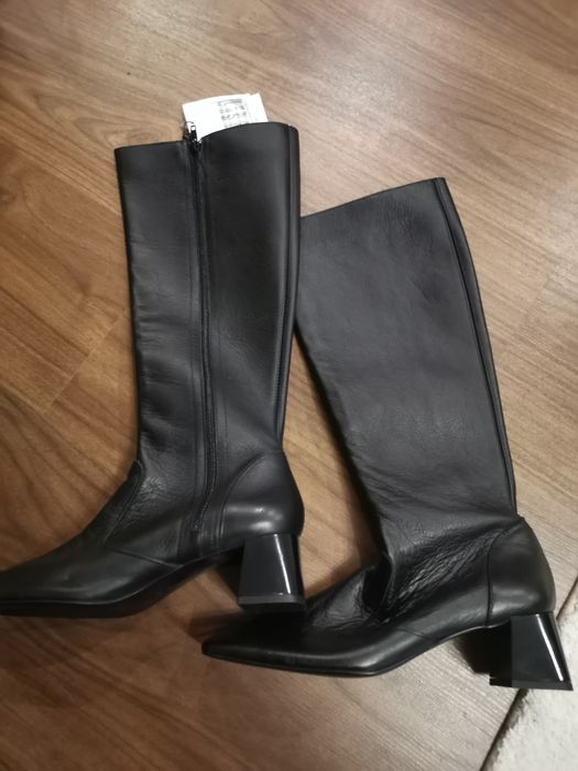 Кожени ботуши Mango!