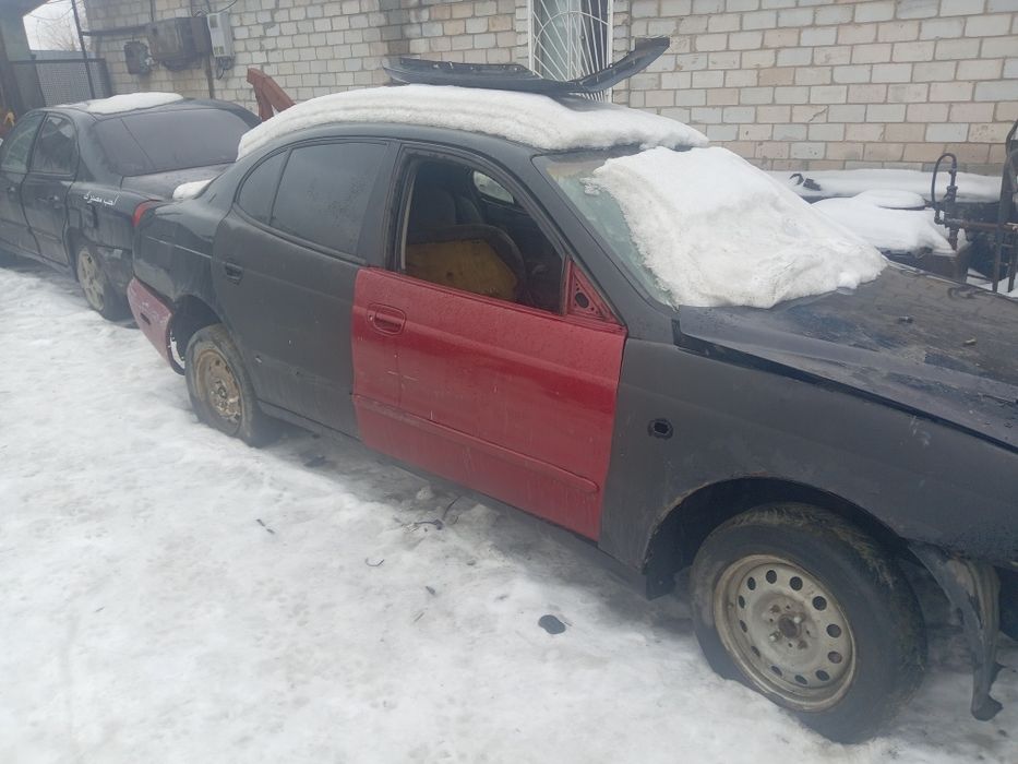 Продам кузовные детали