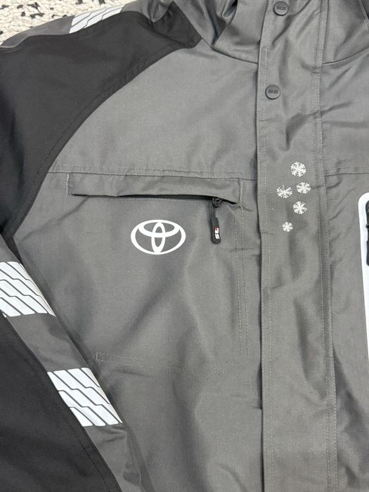 Мъжко дебело зимно яке TOYOTA . Размер XL/2XL