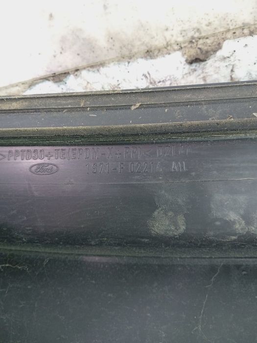 Grila stergatoare 1S71-F02216-AH Ford Mondeo MK3 (2000 - 2003)