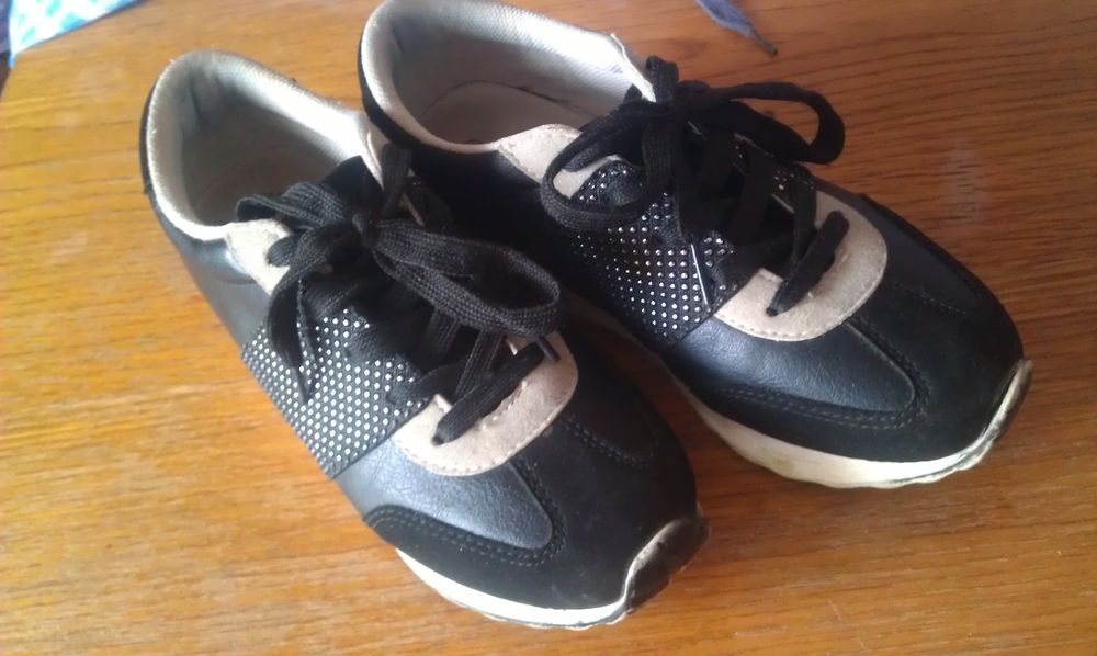 Adidași piele unisex